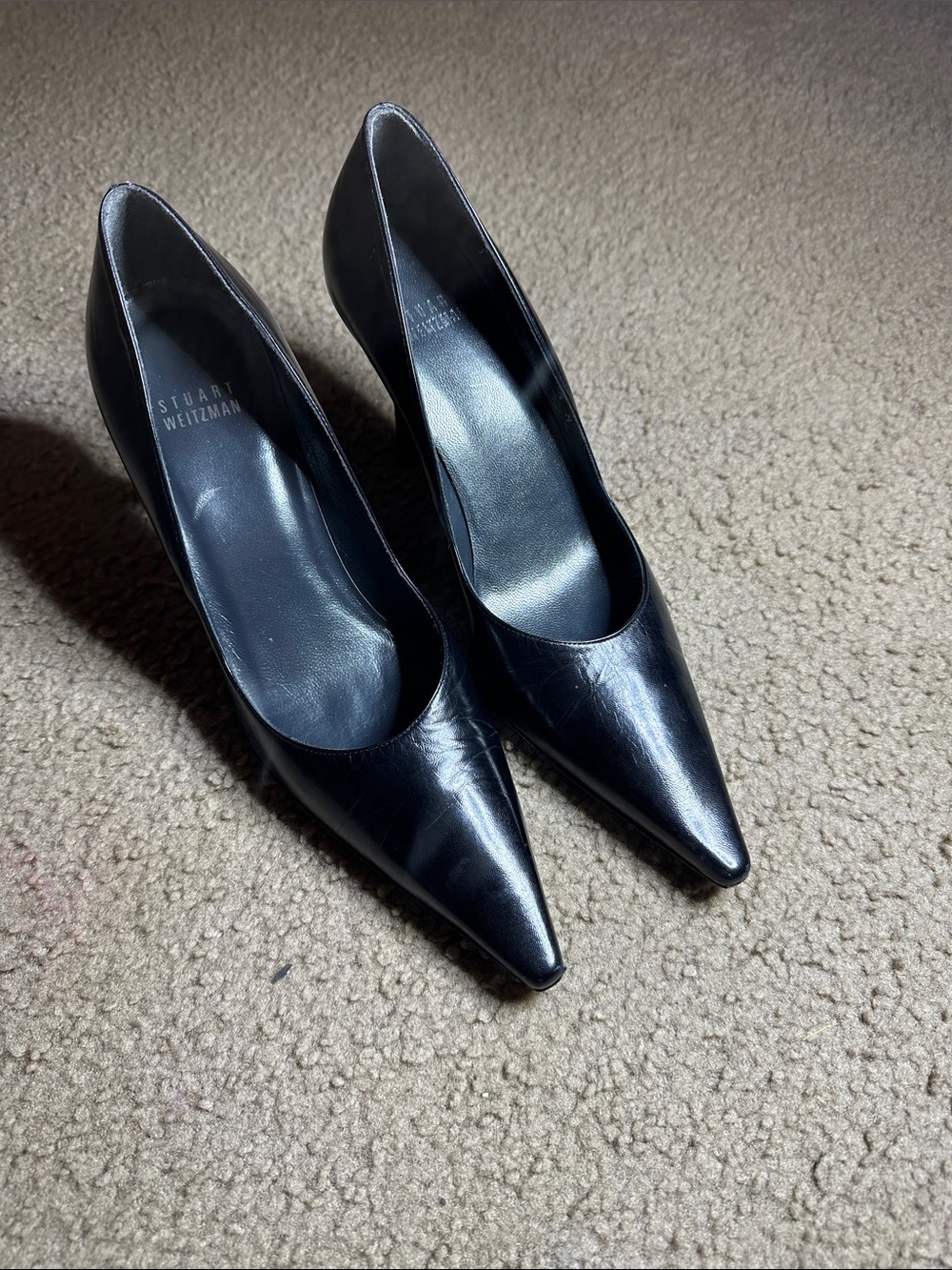 Stuart Weitzman Black Pointed-Toe Leather Pumps